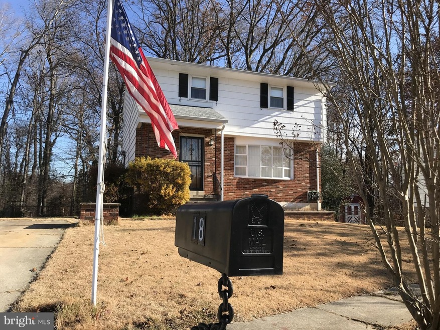 18 Parkwind Ct, Parkville, MD 21234 - photo 1