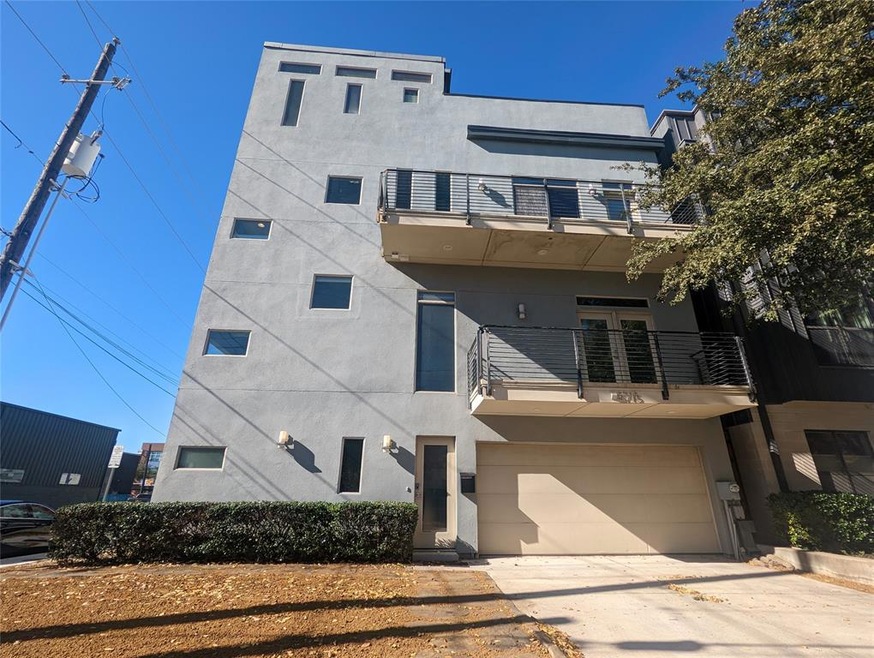 5715 La Vista Dr, Dallas, TX 75206 - photo 1