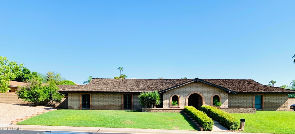 2404 E Mountain View Rd, Phoenix, AZ 85028 - photo 1