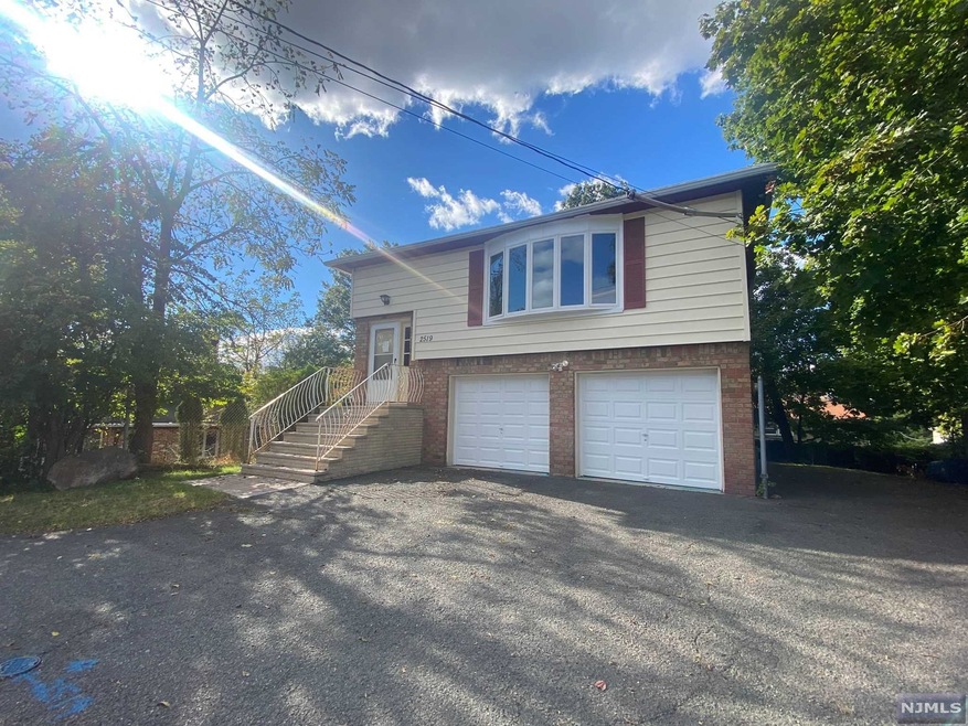 2519 Waverly Place, Scotch Plains, NJ 07076 - photo 1