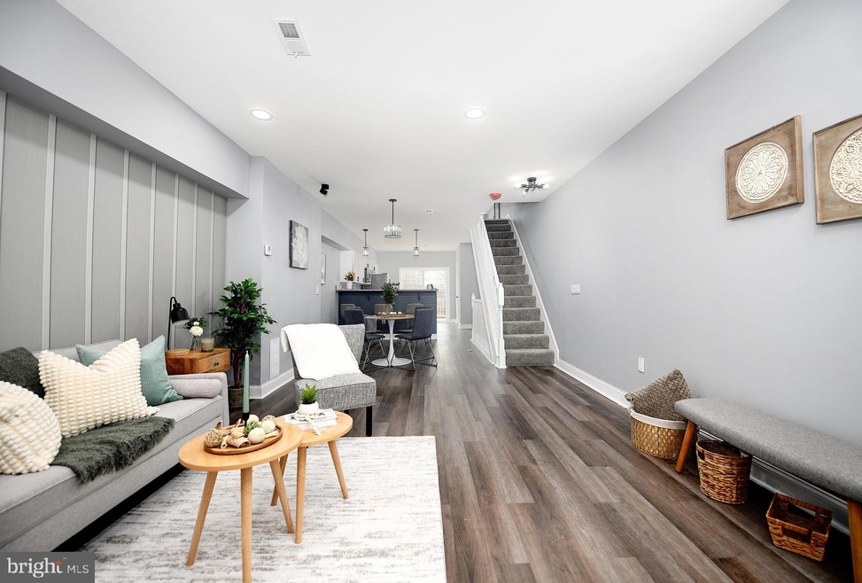 85 S Kossuth St, Baltimore, MD 21229 - photo 1