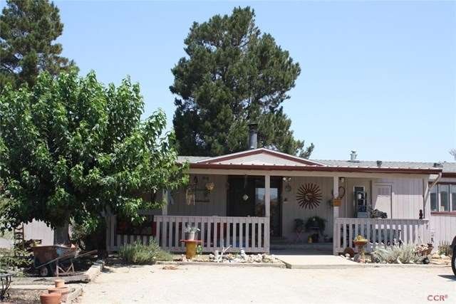 Well kept 3 bed, 2 bath manufactured home on a per