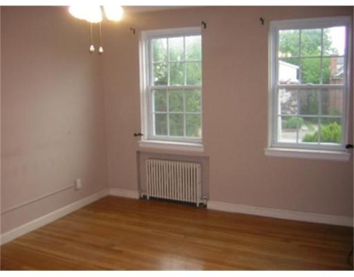 37 Commonwealth Ave unit 23, Chestnut Hill, MA 02467 - photo 1