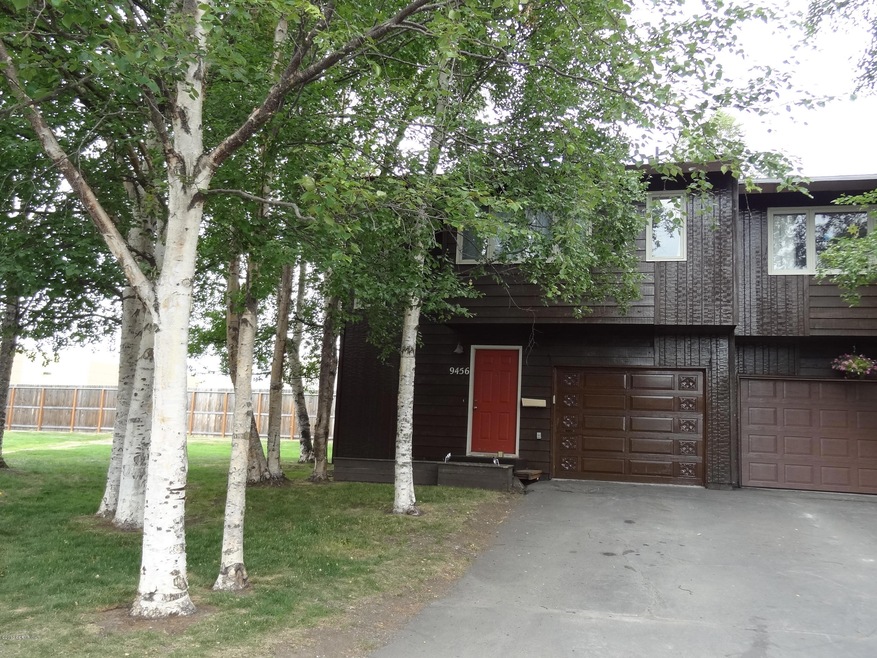 9456 Canton Loop