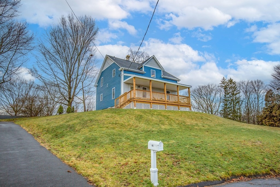 45 Laclede Ave, Chicopee, MA 01020 - photo 1