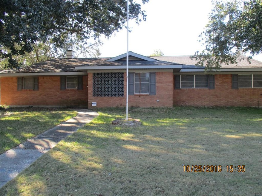 101 Matthews Dr, Slidell, LA 70458 - photo 1