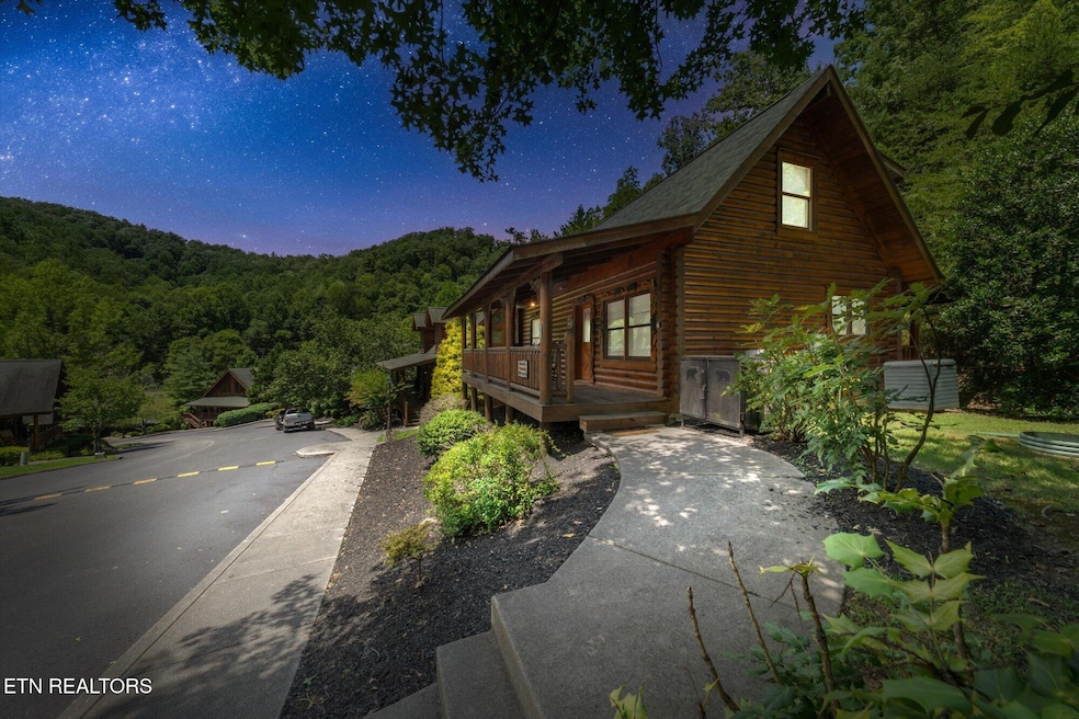 3143 Smoky Ridge Way Way