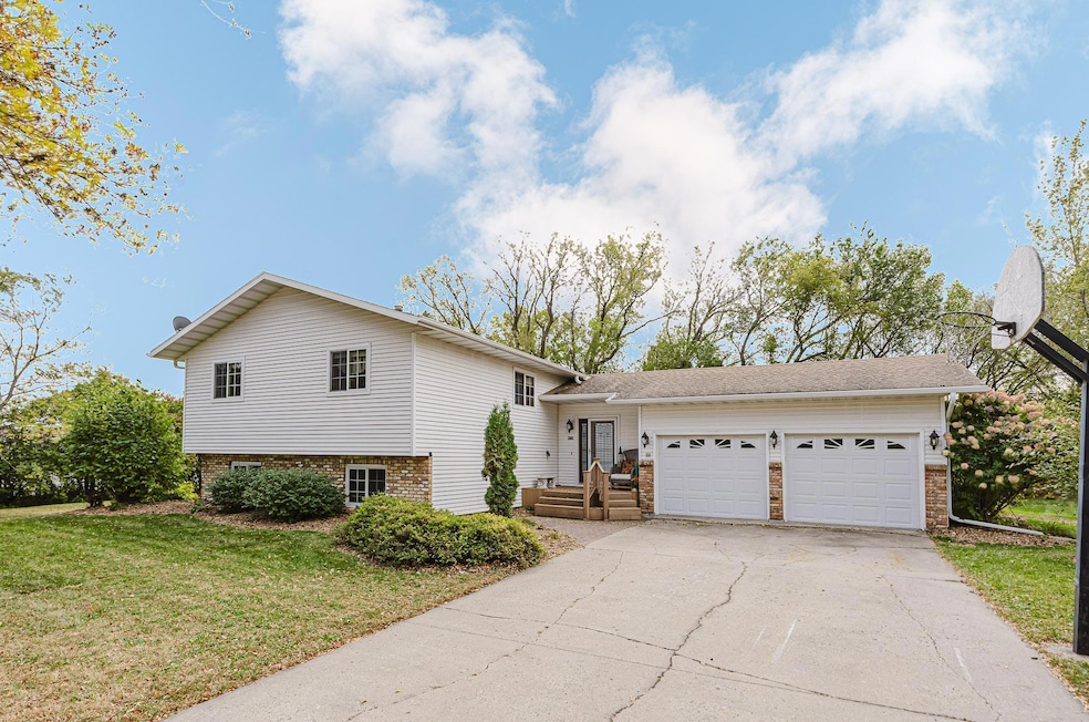 2202 15th Ave S, Fargo, ND 58103, USA.jpg