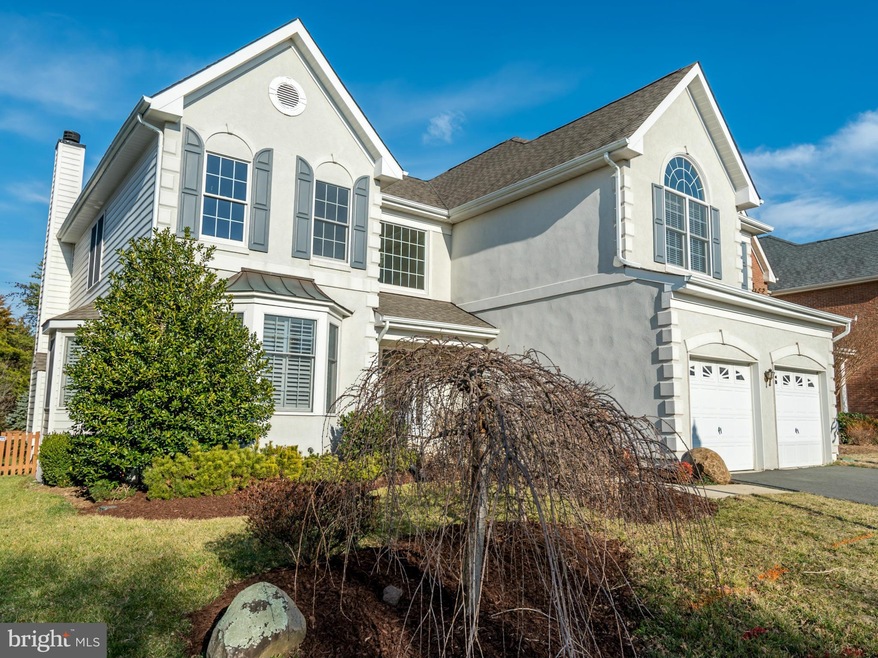 25794 Donegal Dr, Chantilly, VA 20152 - photo 1