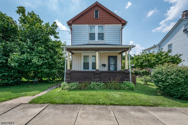 874 Culkin St, Phillipsburg, NJ 08865 - photo 1