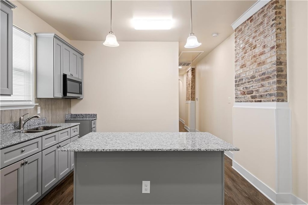 3914 Thalia St, New Orleans, LA 70125 - photo 1