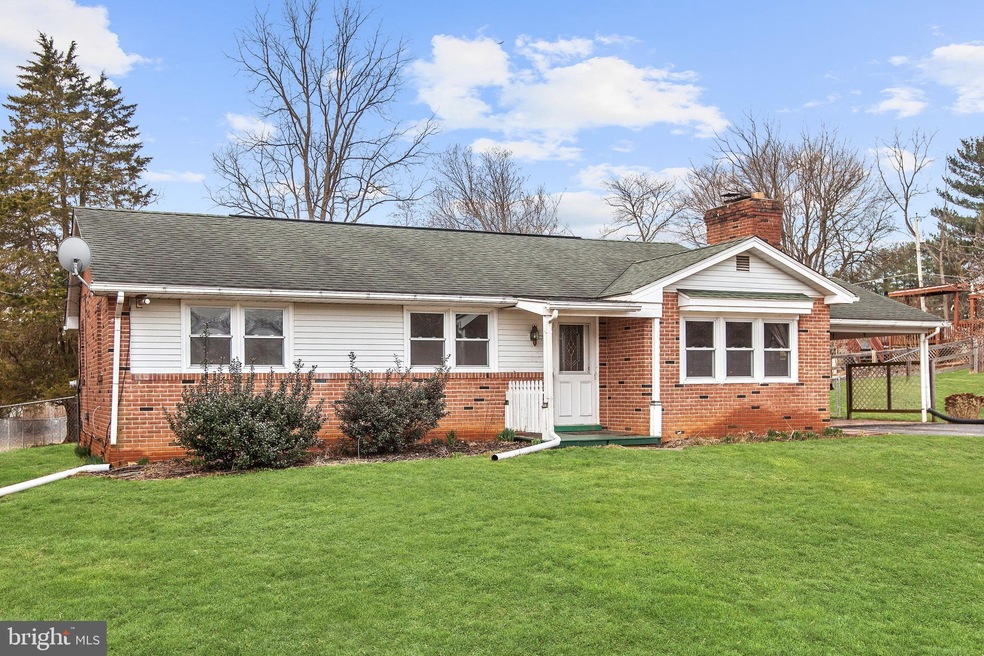 6608 Sweet Air Ln, Sykesville, MD 21784 - photo 1