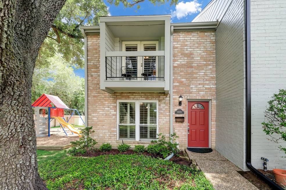 10270 Briar Forest Dr unit 257, Houston, TX 77042 - photo 1