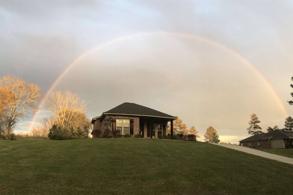 890 Graves Rd, Ellisville, MS 39437 - photo 1