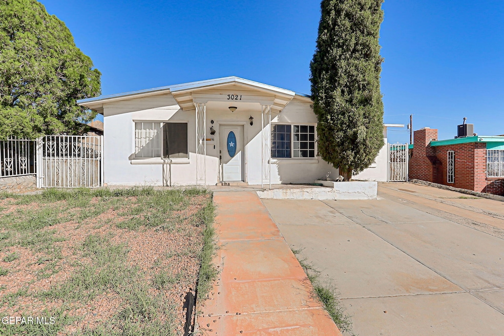 3021 Monroe Ave, El Paso, TX 79930 - photo 1