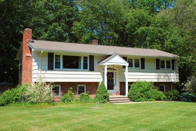 15 Columbine Ln, Norwalk, CT 06851 - photo 1