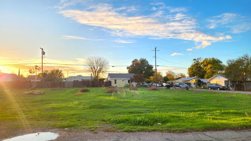 501 1st St, Arbuckle, CA 95912 - photo 1