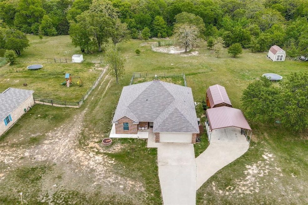 3123 Zion Hill Loop, Weatherford, TX 76088 - photo 1