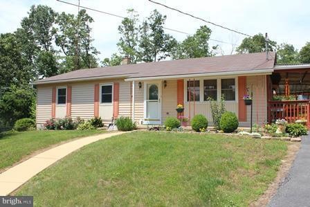 8050 Clearing Rd, Waynesboro, PA 17268 - photo 1