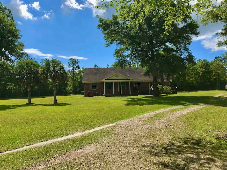 69 Running Deer Ln, Crawfordville, FL 32327 - photo 1