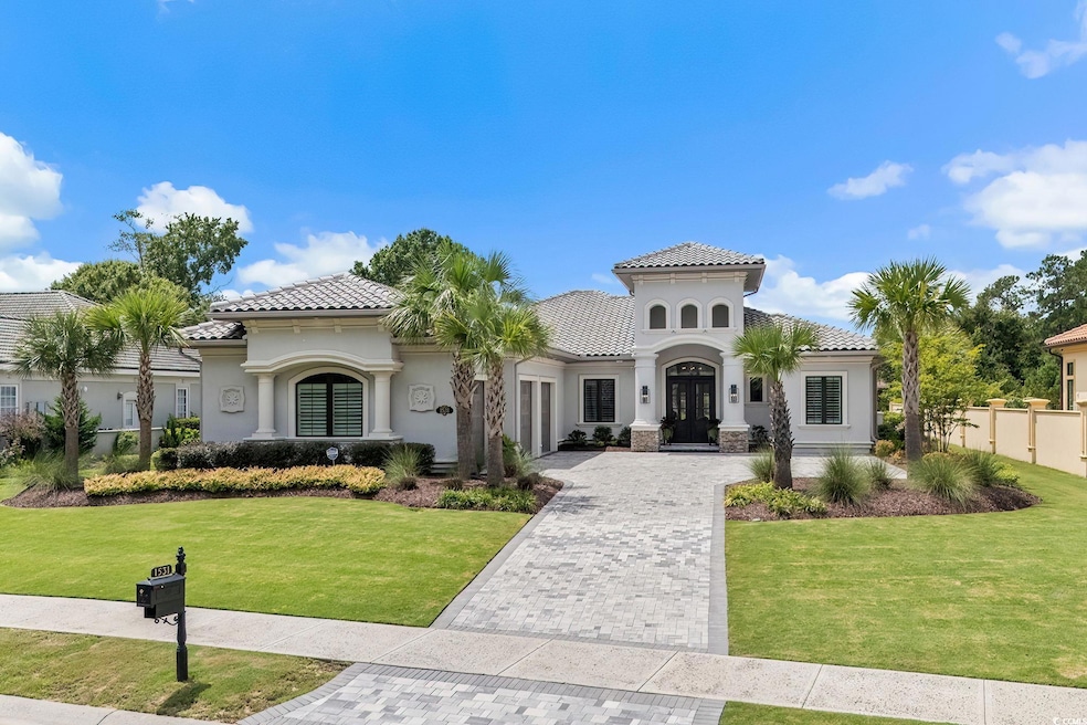 Sold $1,400,000 • Co-Listing Agent