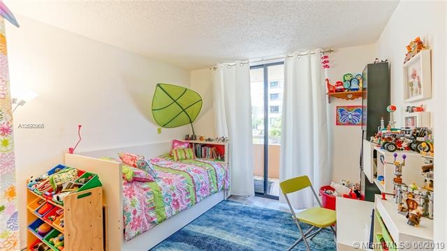 8101 Byron Ave unit 208, Miami Beach, FL 33141 - photo 1