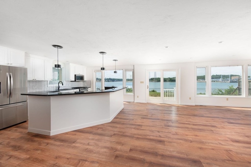 Sold $945,000 • Co-Listing Agent