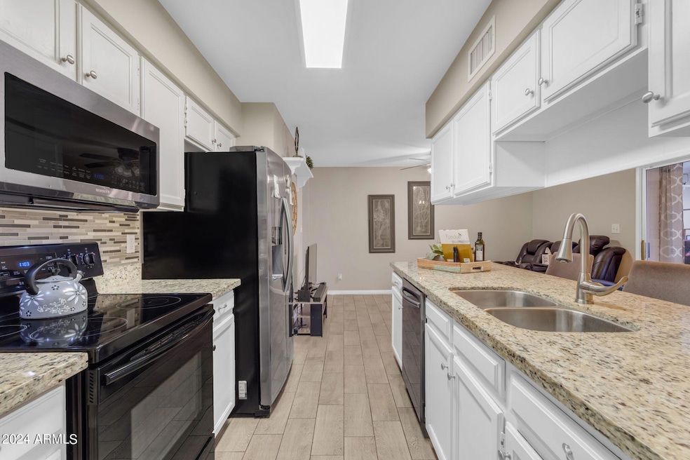 723 S Ashbrook, Mesa, AZ 85204 - photo 1