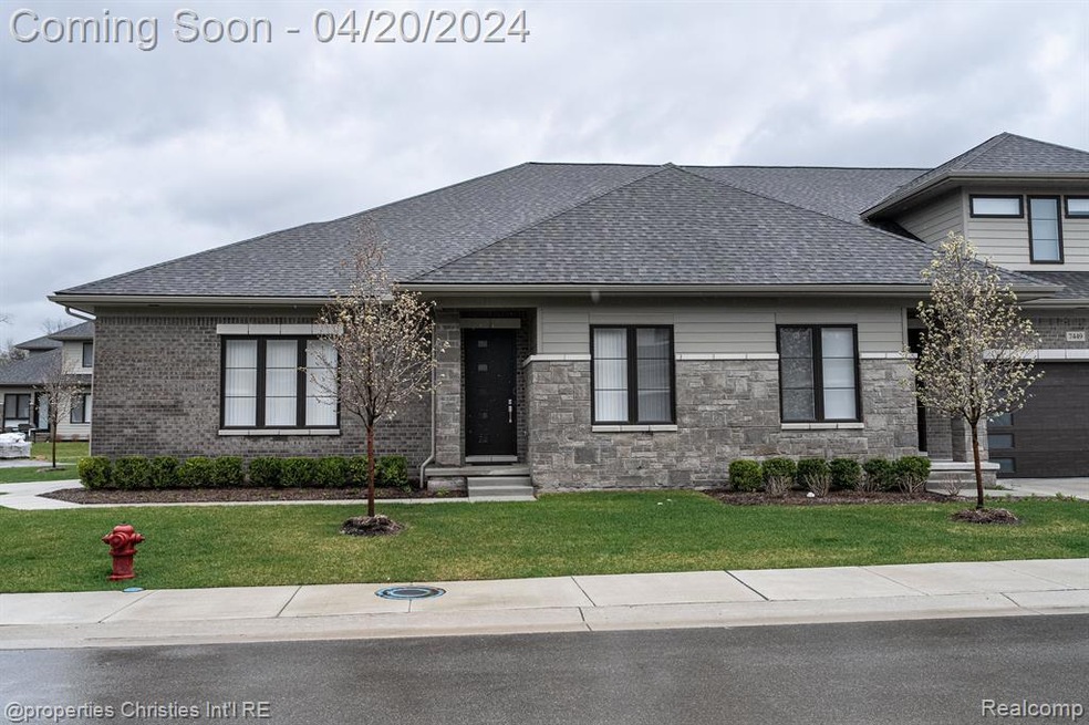 End unit with private entrance
