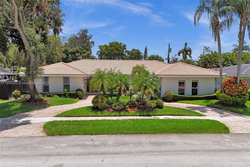 Under Contract $2,099,000 • Co-Listing Agent