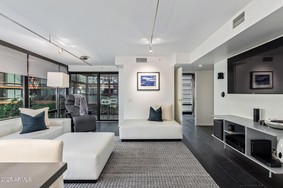 Optima Biltmore Towers unit 405, Phoenix, AZ 85016 - photo 1