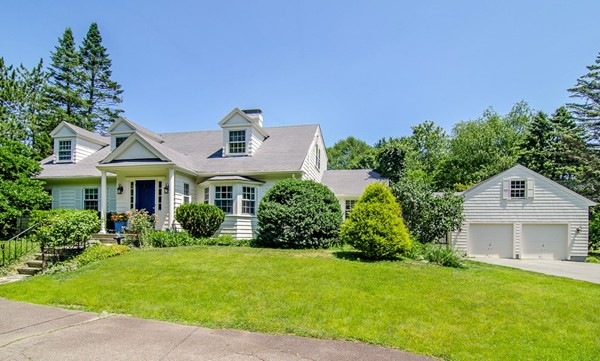 60 Governor Stoughton Ln, Milton, MA 02186 - photo 1