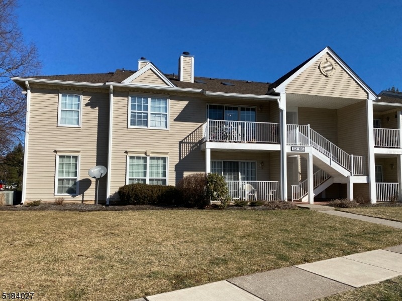 64 Lindsey Ct unit 316, Franklin Park, NJ 08823 - photo 1