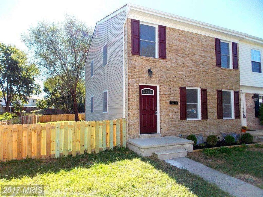 1377 Harford Square Dr, Edgewood, MD 21040 - photo 1