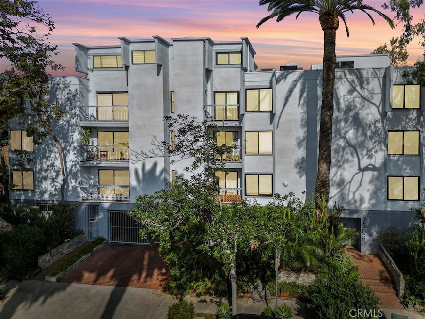 7505 Hampton Ave unit 4, West Hollywood, CA 90046 - photo 1