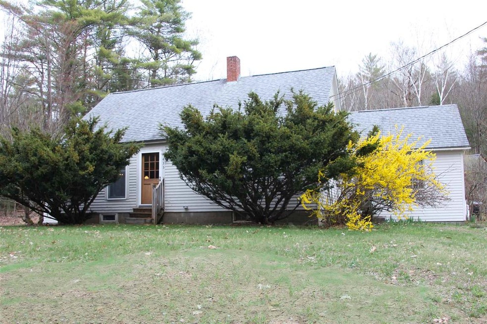 435 New Hampton Rd, Franklin, NH 03235 - photo 1