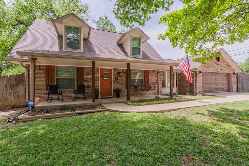 1145 Henson Dr, Hurst, TX 76053 - photo 1