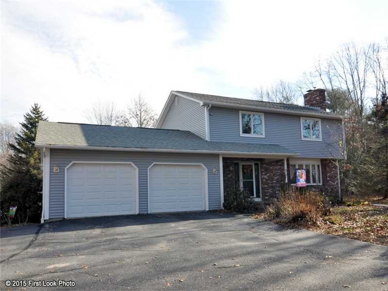 676 Weaver Hill Rd, Coventry, RI 02816 - photo 1