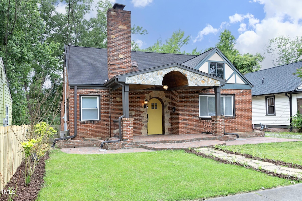106 E Club Elevation 01Front