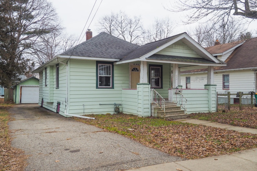 160 North Wabas Ave.-101