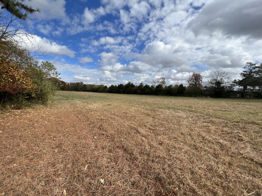 2749 Sims Rd, Shelbyville, TN 37160 - photo 1