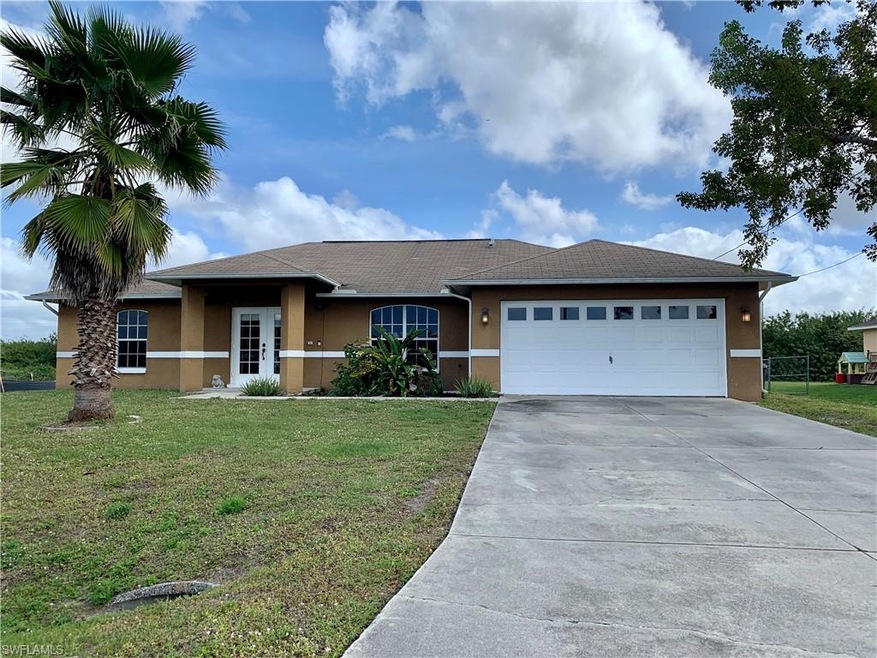 843 Nyasa Ave, Fort Myers, FL 33913 - photo 1