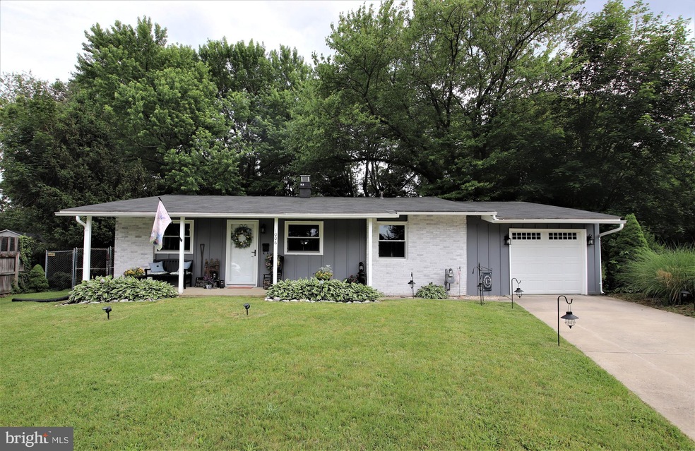 1006 Bramly Ct, Hagerstown, MD 21742 - photo 1