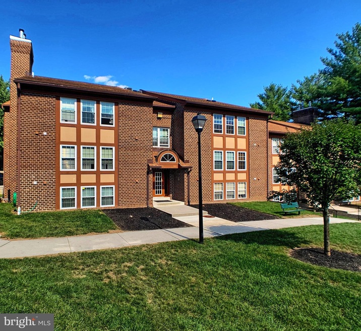 6945 Clearwind Ct unit C, Baltimore, MD 21209 - photo 1