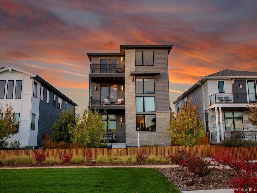 6047 N Nepal Ct, Aurora, CO 80019 - photo 1