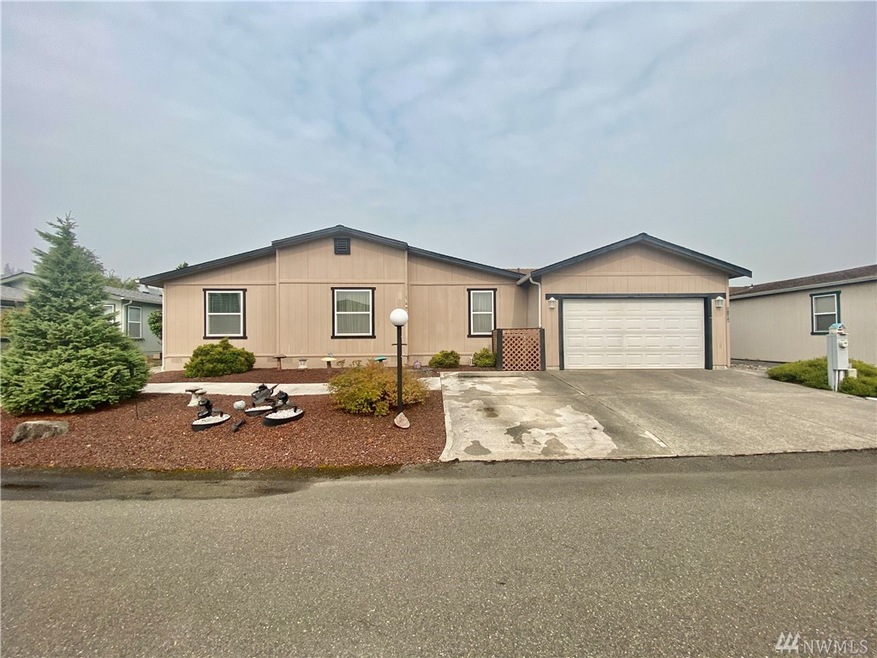 14719 122nd St E unit 45, Puyallup, WA 98374 - photo 1