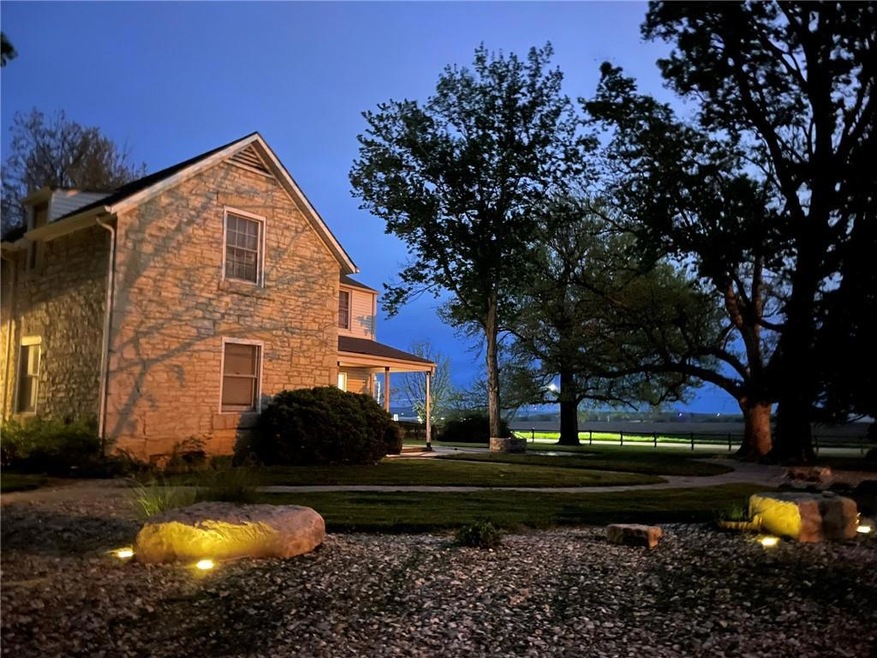 2303 College Ave, Manhattan, KS 66502 - photo 1