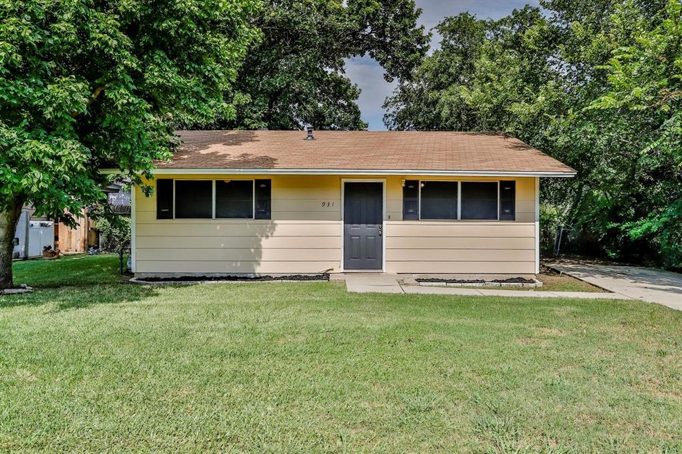 931 Mccully St, Fort Worth, TX 76108 - photo 1