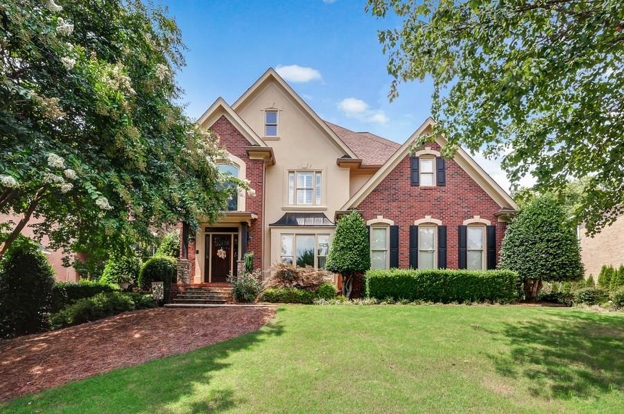 Welcome to this exquisite home in Polo Golf & Coun