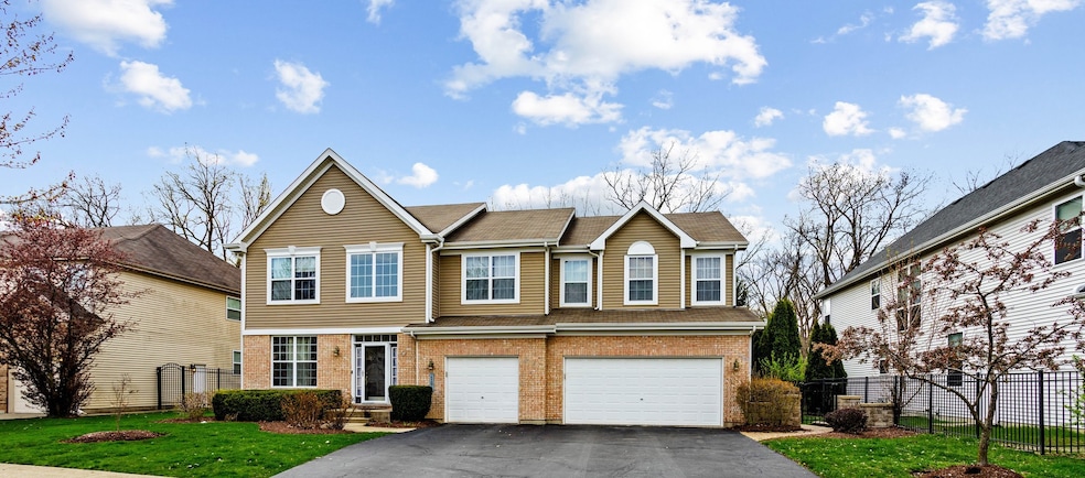 184 Primrose Ln unit 1, Bartlett, IL 60103 - photo 1